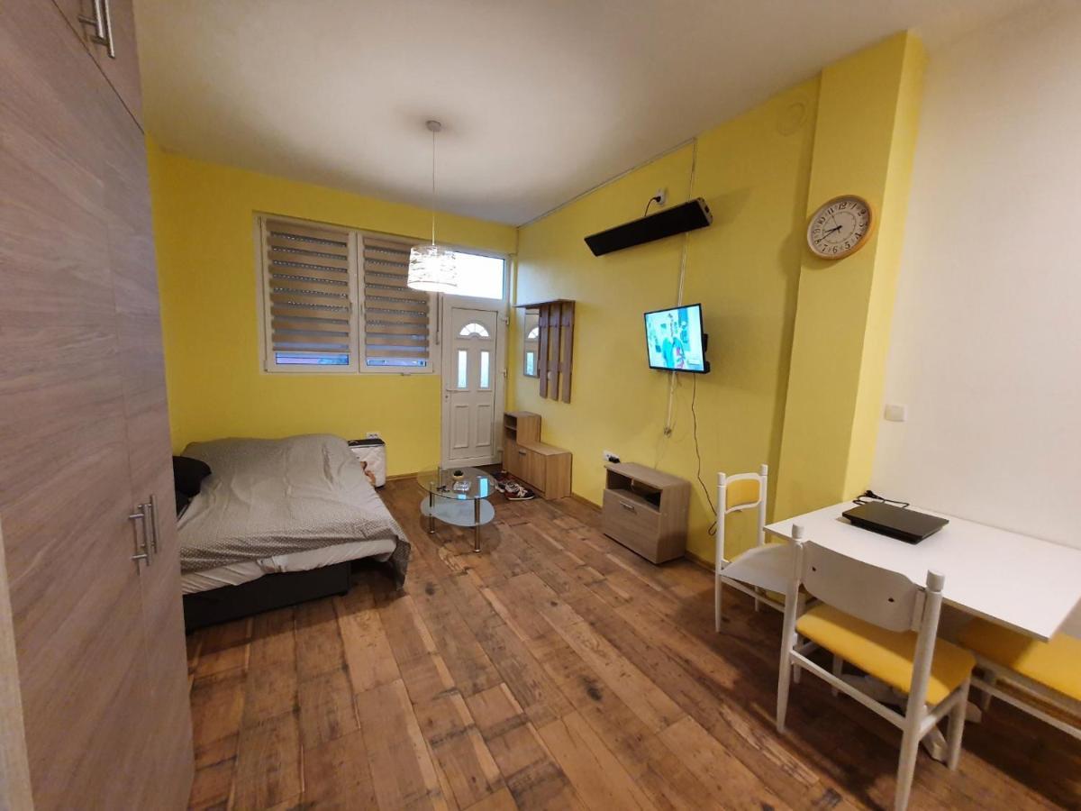 Apartmani Sarti Banja Luka Exterior foto