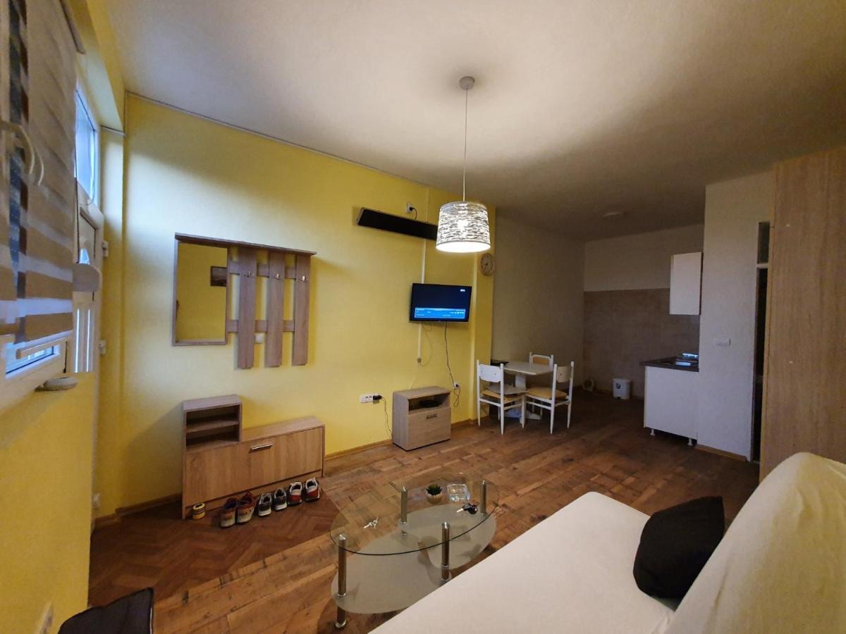 Apartmani Sarti Banja Luka Exterior foto